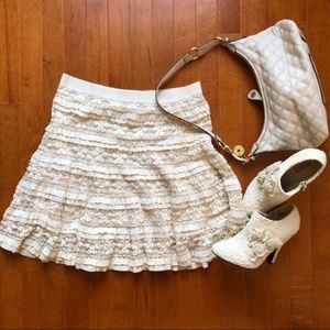 Max Studio cream lace overlay mini skirt medium